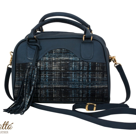 Handbag - Picture 6 of 16